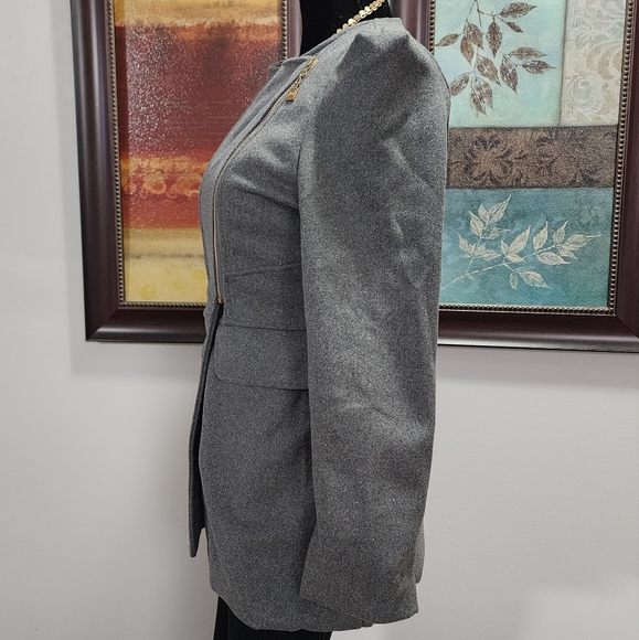 Formal top - Picture 2 of 3